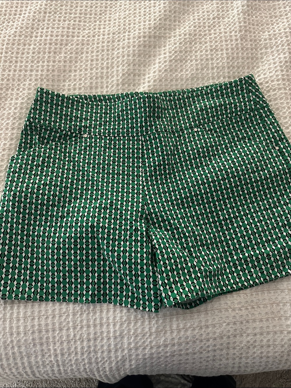 INC pull on shorts